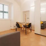 Manzi 40 Lejlighed